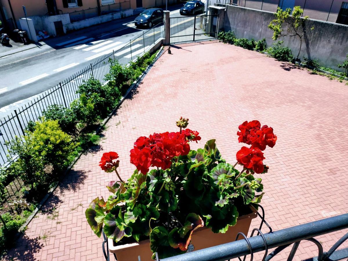 Appartement Casa Marina à Verbania Extérieur photo